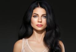 Cabelo com porosidade média. O que deve saber